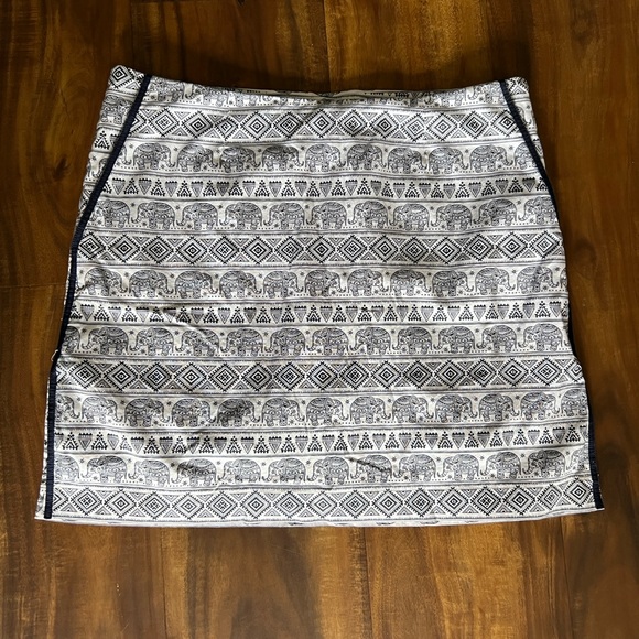 Dresses & Skirts - Golftini Women's 6 GOLF  skort navy & white elephants cotton blend BX21